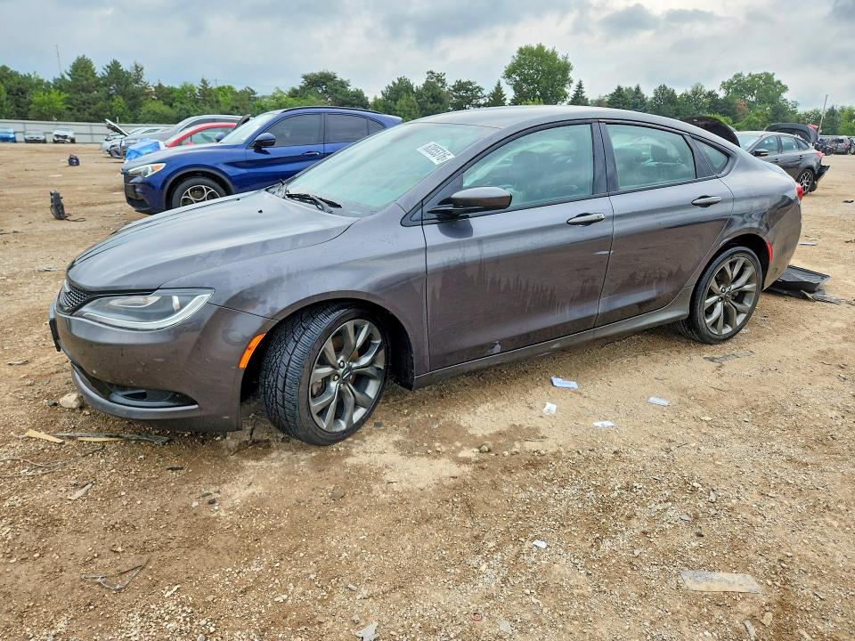 صورة رقم 1 من المزاد - 2015 CHRYSLER 200 مع VIN 1C3CCCBG4FN582037