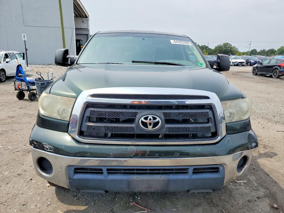 Photo 5 from auction – 2011 TOYOTA TUNDRA with VIN 5TFCY5F12BX012437