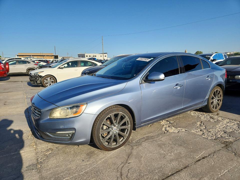 VOLVO S60 2018 z numerem VIN LYV402HM1JB171655 - Zdjęcie z aukcji