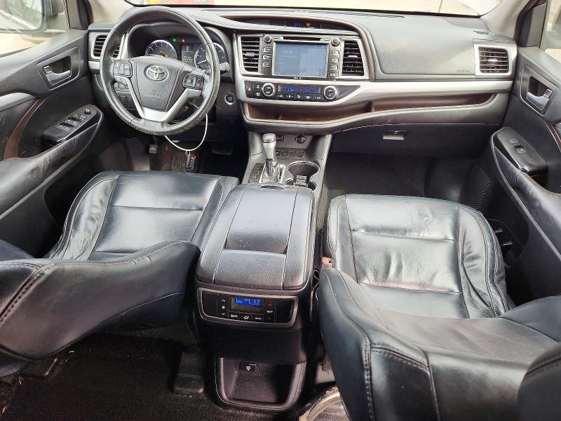 Photo 8 from auction – 2015 TOYOTA HIGHLANDER with VIN 5TDKKRFH0FS050987