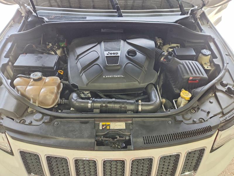Photo 12 from auction – 2015 JEEP GRAND CHEROKEE with VIN 1C4RJECM0FC689254