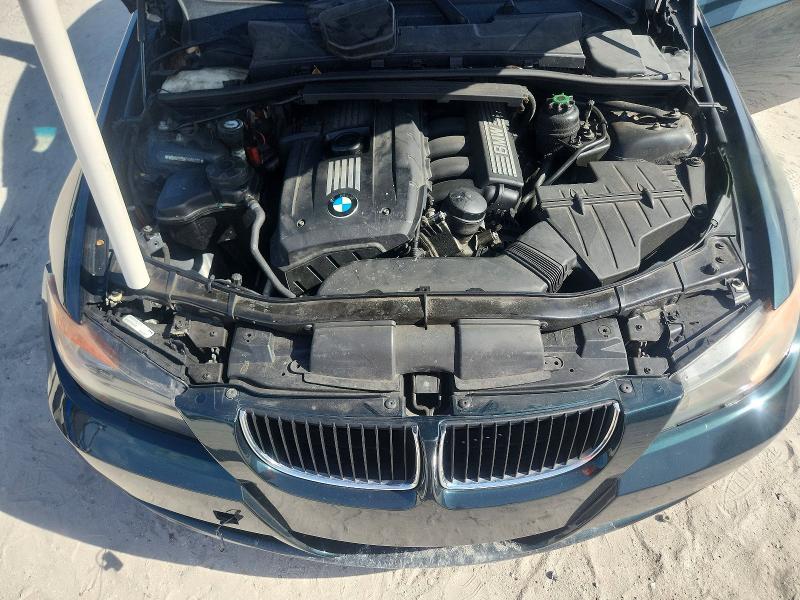Photo 11 from auction – 2007 BMW 328 with VIN WBAVC93567KX55366