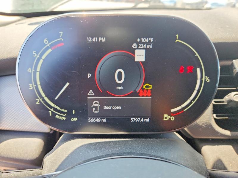 Photo 9 from auction – 2022 MINI COOPER with VIN WMW33DK06N2R94140