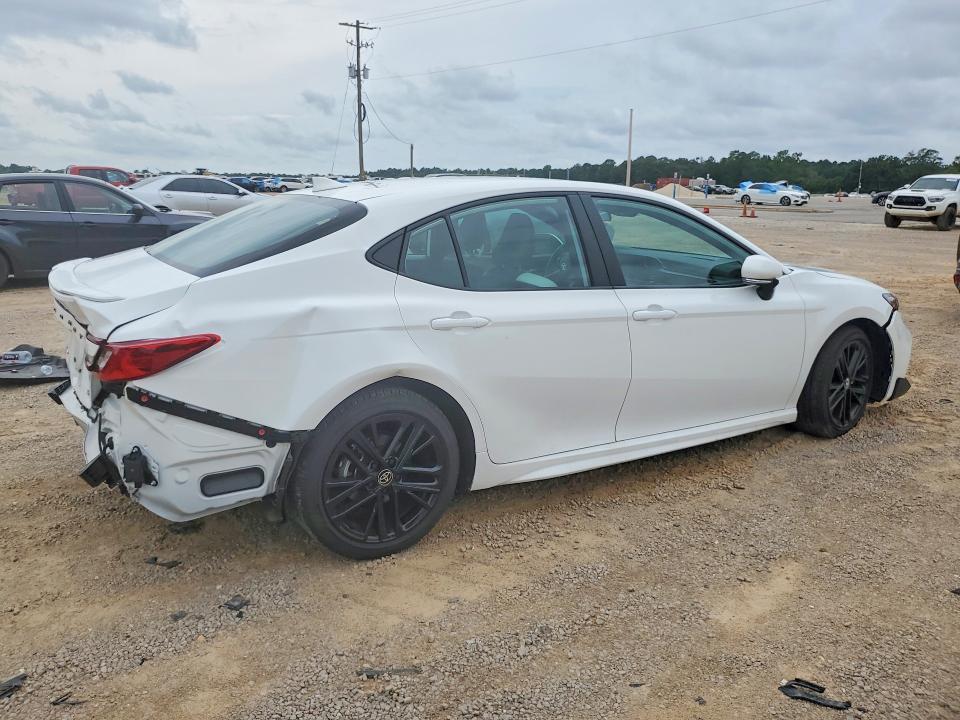 Photo 3 from auction – 2026 TOYOTA CAMRY with VIN 4T1DAACK0TU248534
