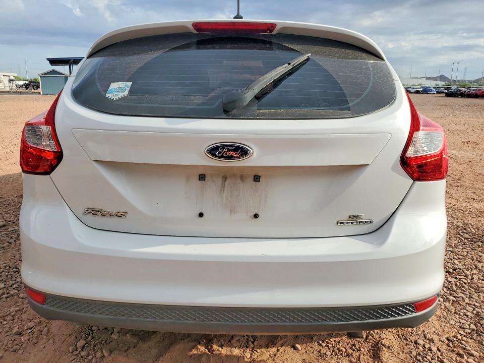 Photo 6 from auction – 2014 FORD FOCUS with VIN 1FADP3K21EL390664