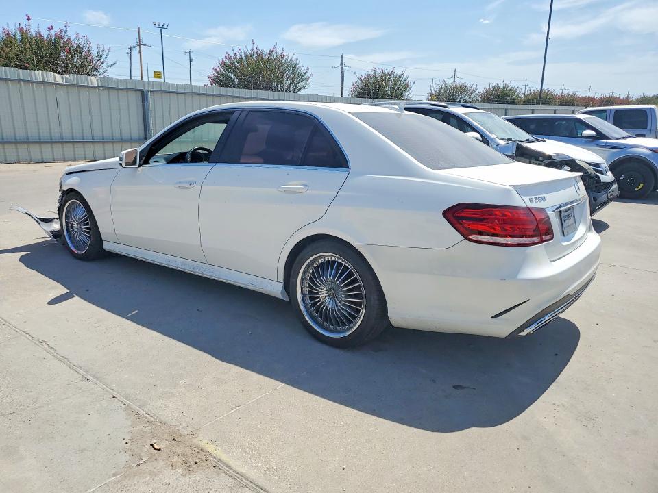 Photo 2 from auction – 2016 MERCEDES-BENZ E with VIN WDDHF5KB3GB190426