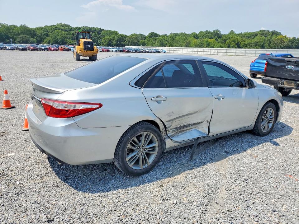 Photo 3 from auction – 2017 TOYOTA CAMRY with VIN 4T1BF1FK9HU325848