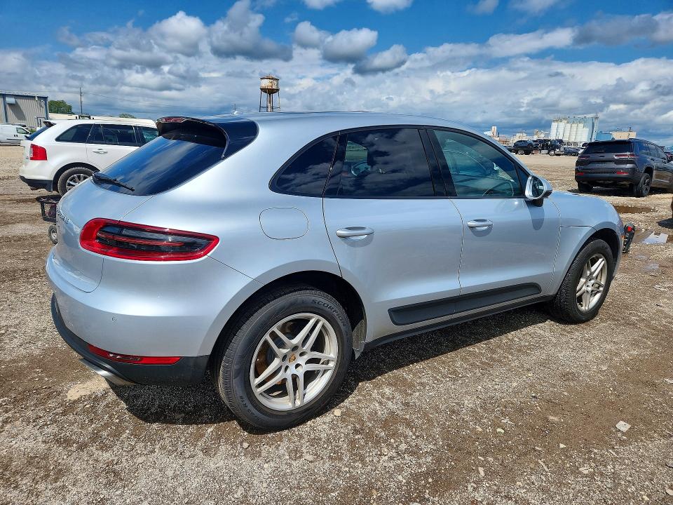 Zdjęcie 3 z aukcji – 2018 PORSCHE MACAN z VIN WP1AA2A51JLB01702