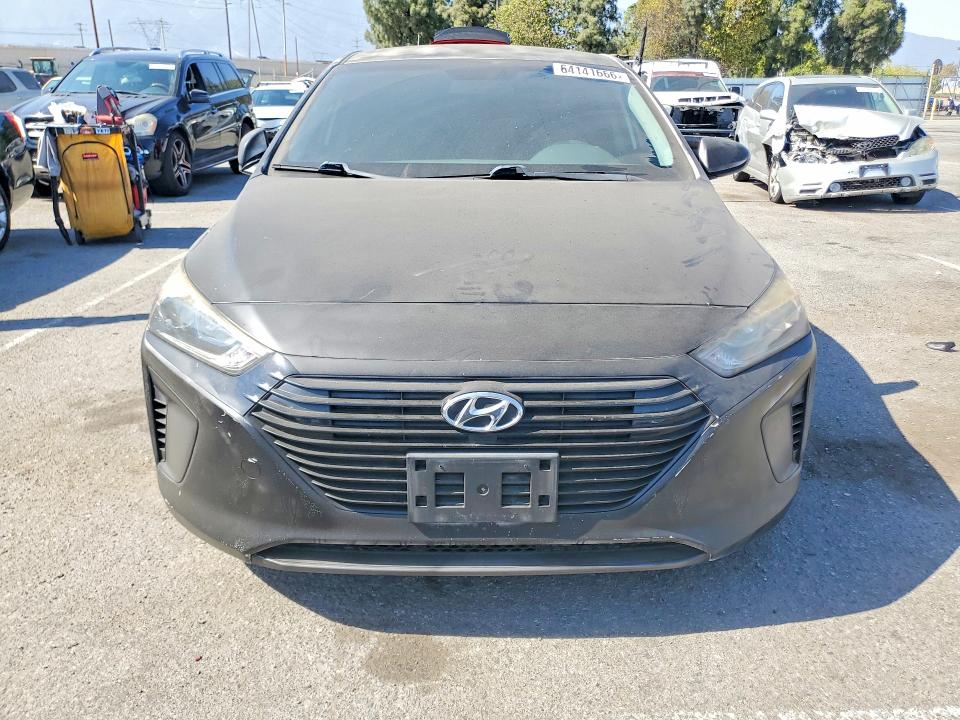 Photo 5 from auction – 2019 HYUNDAI IONIQ with VIN KMHC65LC3KU168530