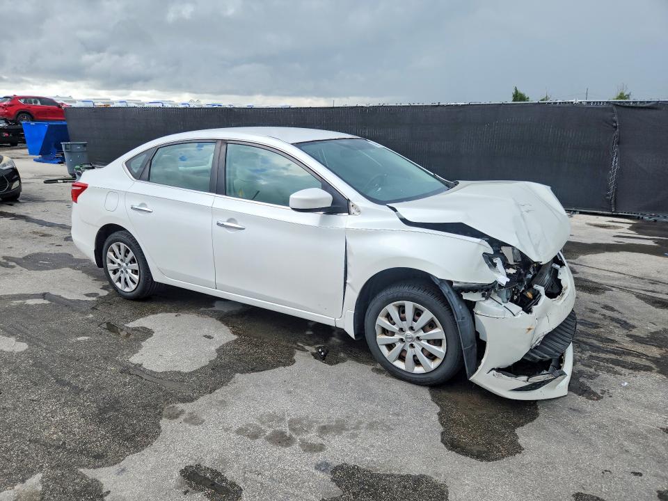 Photo 4 from auction – 2017 NISSAN SENTRA with VIN 3N1AB7AP5HY289495
