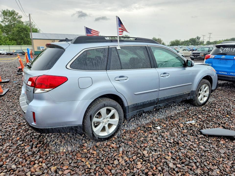 Photo 3 from auction – 2013 SUBARU OUTBACK with VIN 4S4BRCKC6D3278876