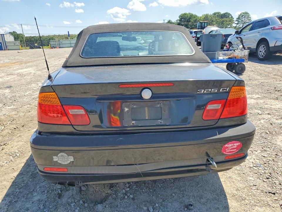 Photo 6 from auction – 2004 BMW 325 with VIN WBABW33444PL32279