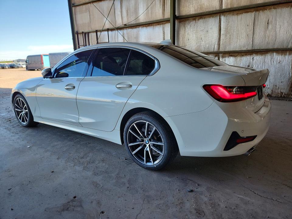 Photo 2 from auction – 2021 BMW 330I with VIN 3MW5R1J00M8B91749