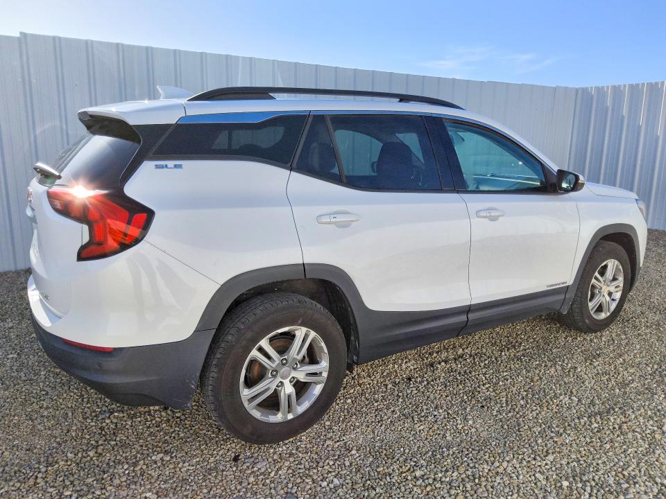 Photo 3 from auction – 2020 GMC TERRAIN with VIN 3GKALTEV1LL216467
