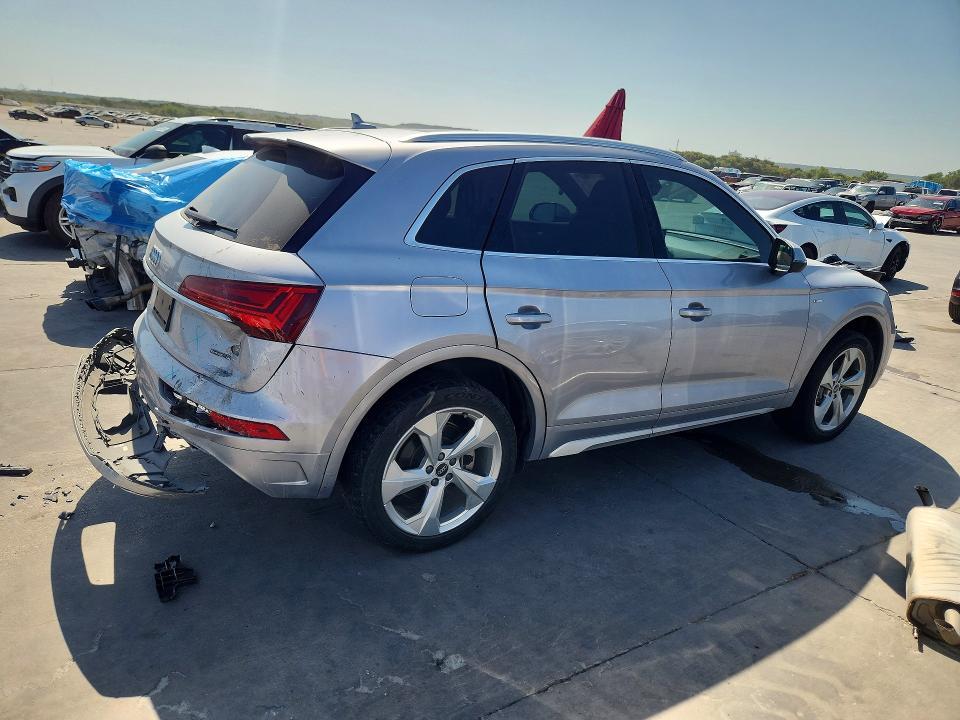 Photo 3 from auction – 2022 AUDI Q5 with VIN WA1EAAFY2N2097083