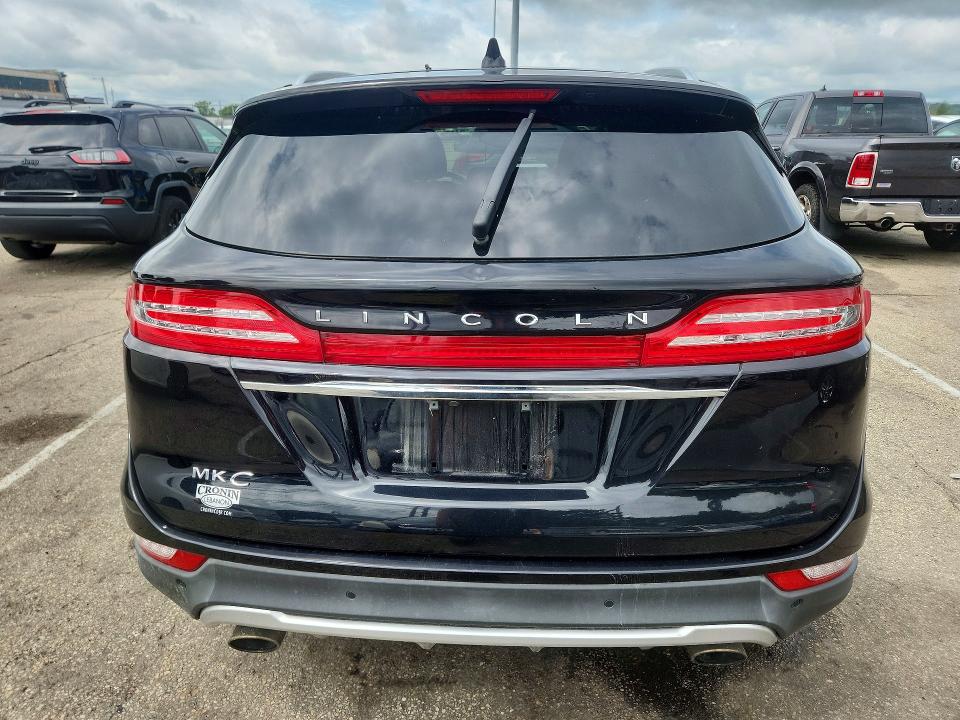 Photo 6 from auction – 2019 LINCOLN MKC with VIN 5LMCJ1D94KUL51846