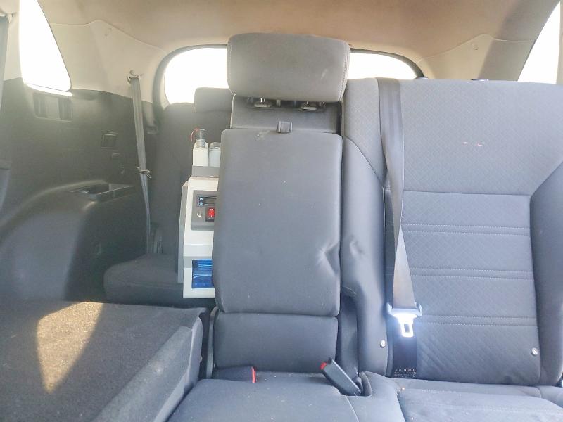 Photo 10 from auction – 2019 KIA SORENTO with VIN 5XYPG4A33KG520765