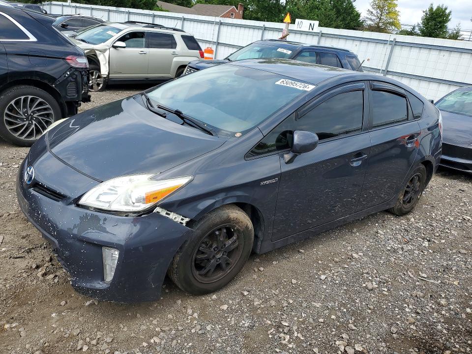 2015 TOYOTA PRIUS - Търг №65095726