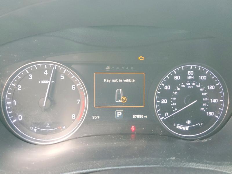 Photo 9 from auction – 2015 HYUNDAI GENESIS with VIN KMHGN4JF9FU054517