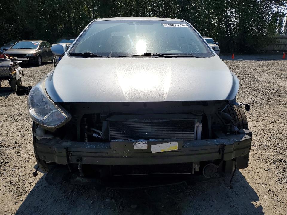 Photo 5 from auction – 2012 HYUNDAI ACCENT with VIN KMHCU4AE4CU048080