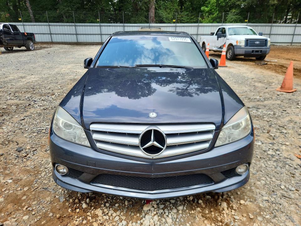 Photo 5 from auction – 2010 MERCEDES-BENZ C with VIN WDDGF5EBXAR128740