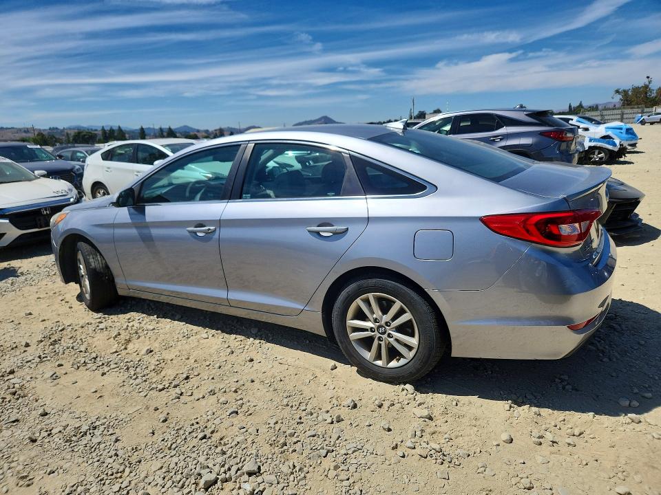 Photo 2 from auction – 2016 HYUNDAI SONATA with VIN 5NPE24AF5GH269358