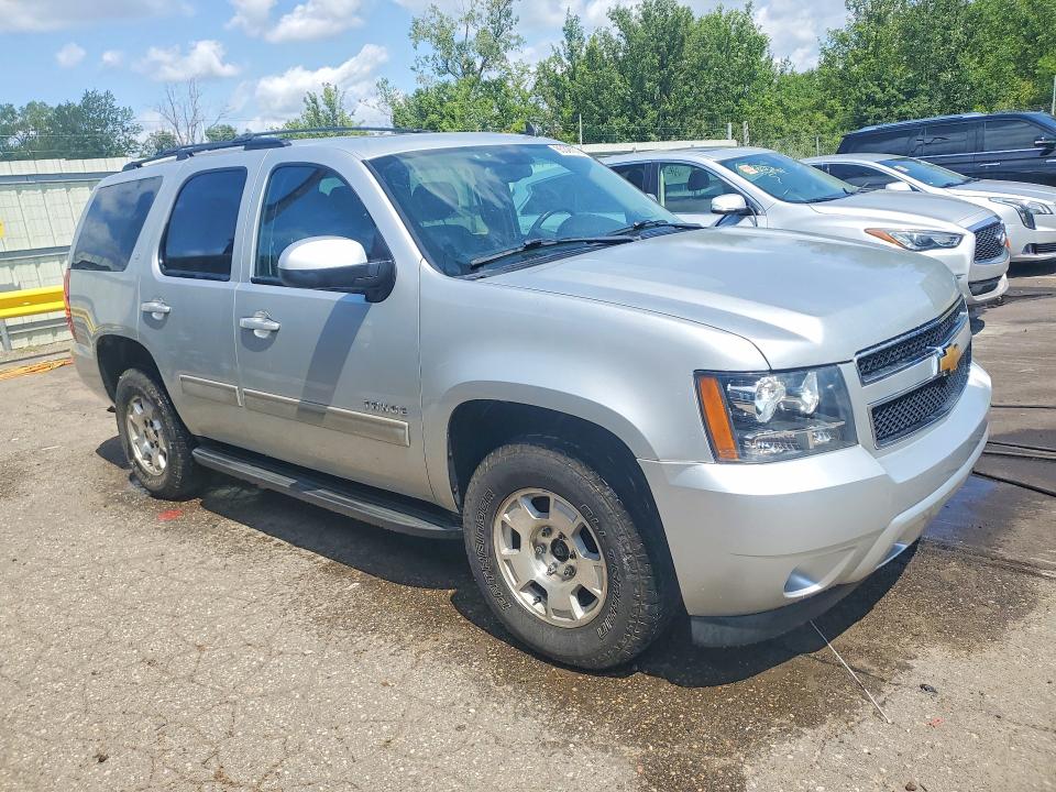 Photo 4 from auction – 2013 CHEVROLET TAHOE with VIN 1GNSKBE05DR170435