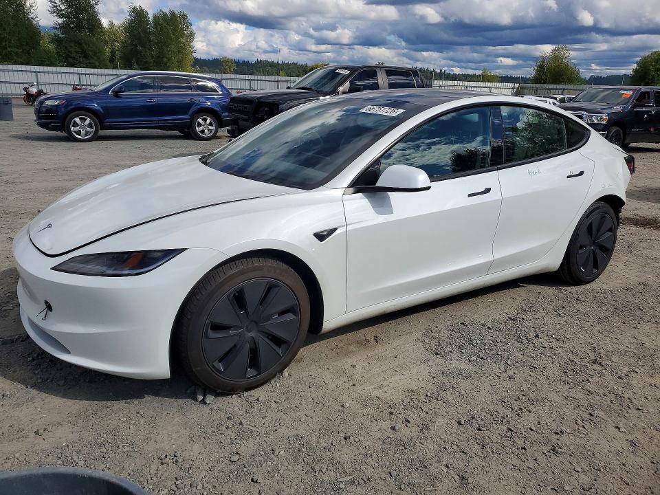 TESLA MODEL 3 2024 с VIN 5YJ3E1EB5RF770224 - Снимка от търг