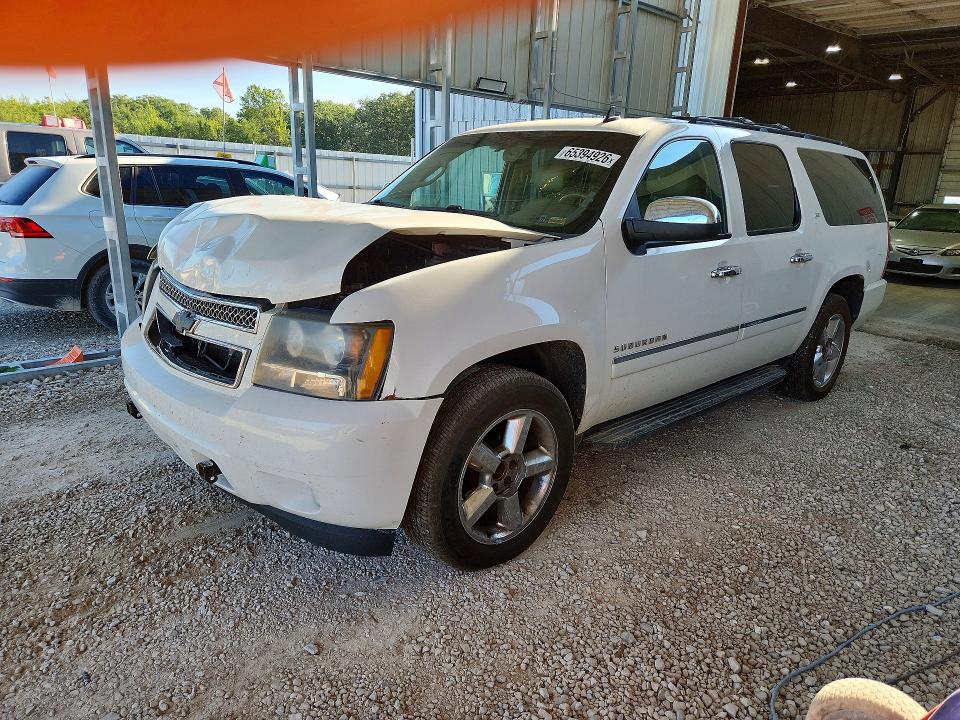 CHEVROLET SUBURBAN 2011 with VIN 1GNSKKE37BR262346 - Photo from auction