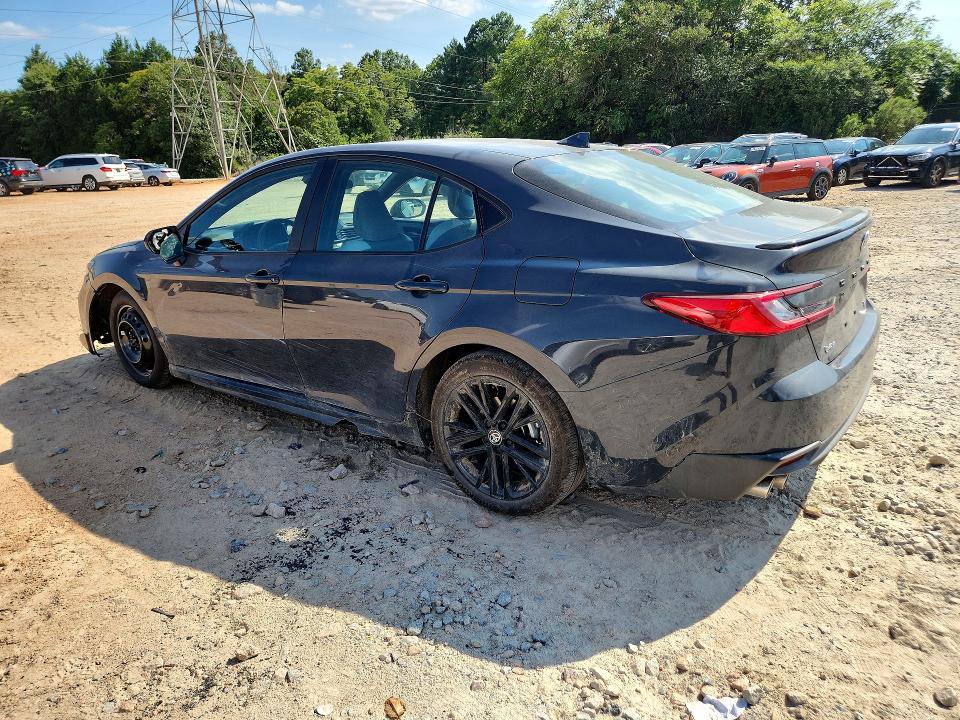 Фото 2 с аукциона – 2026 TOYOTA CAMRY с VIN 4T1DAACK0TU307324