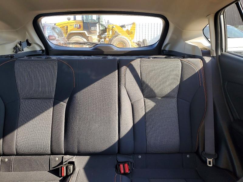 Photo 10 from auction – 2018 SUBARU CROSSTREK with VIN JF2GTADC9JH289769