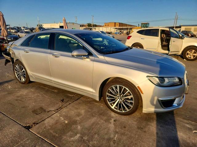 Photo 4 from auction – 2019 LINCOLN MKZ with VIN 3LN6L5A92KR614199