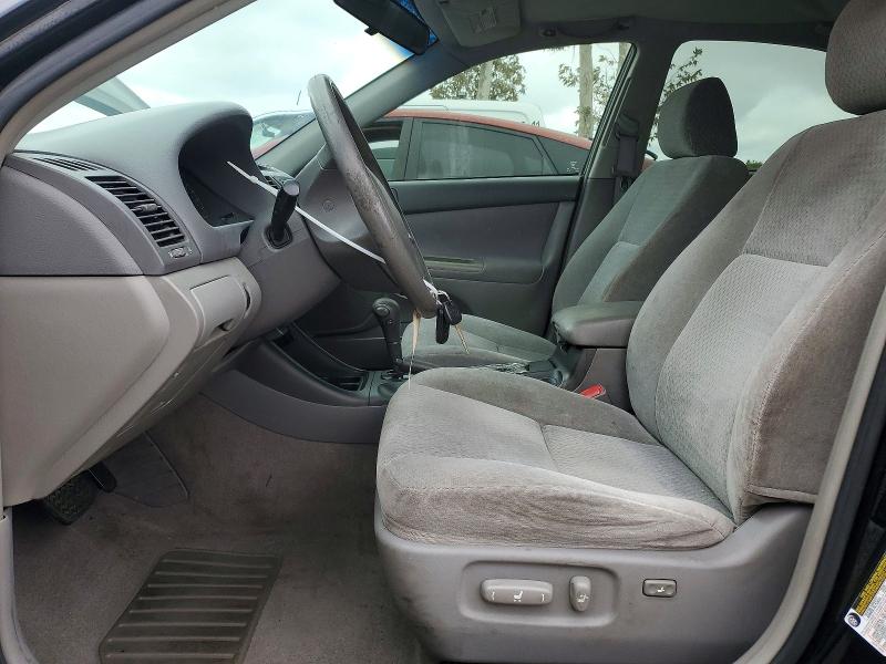 Photo 7 from auction – 2004 TOYOTA CAMRY with VIN 4T1BF32K24U079673