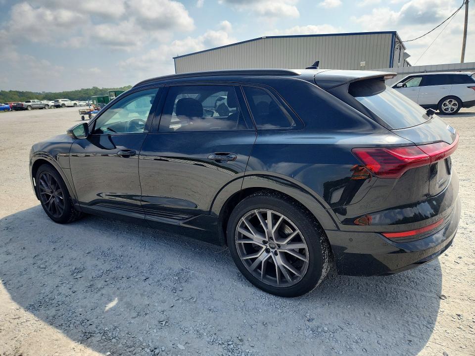 Photo 2 from auction – 2021 AUDI E-TRON with VIN WA1VABGE5MB038148