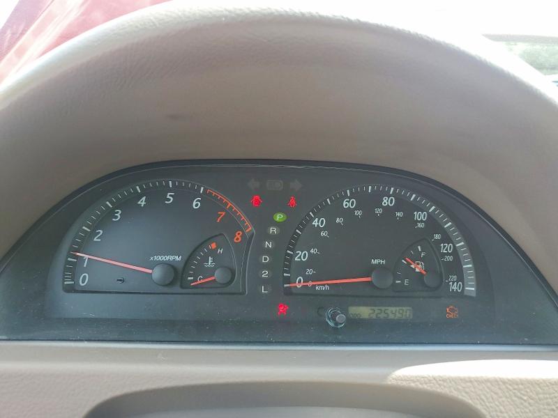 Photo 9 from auction – 2002 TOYOTA CAMRY with VIN 4T1BE32K82U062649