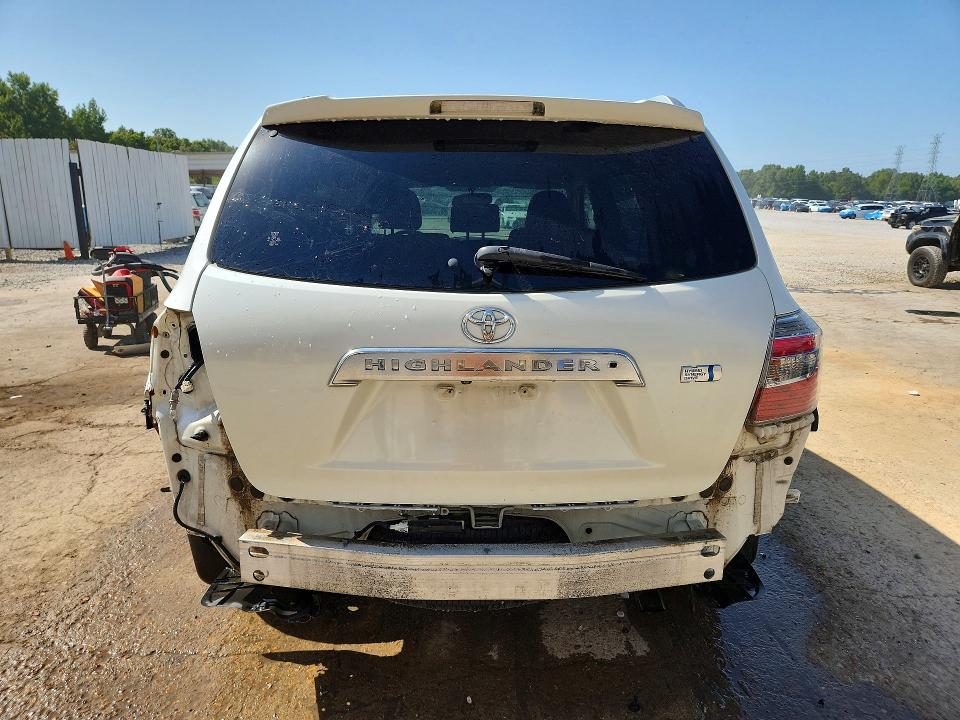 Photo 6 from auction – 2010 TOYOTA HIGHLANDER with VIN JTEBW3EH1A2044632