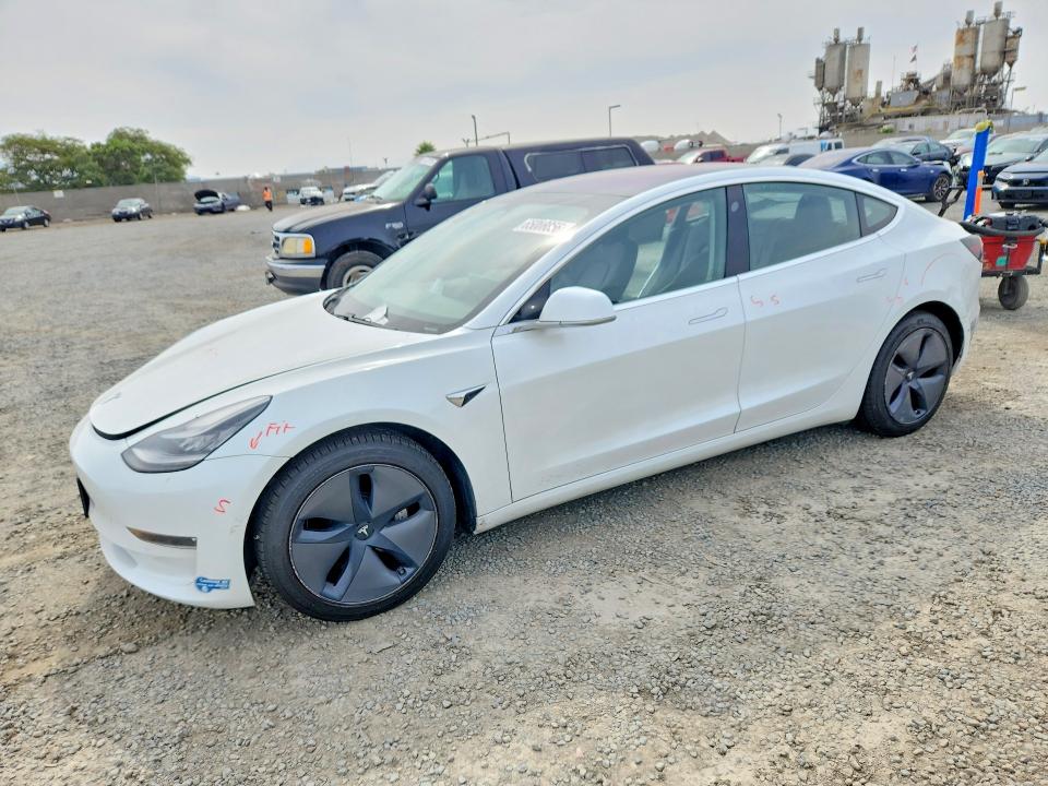 TESLA MODEL 3 2018 with VIN 5YJ3E1EA7JF035255 - Photo from auction