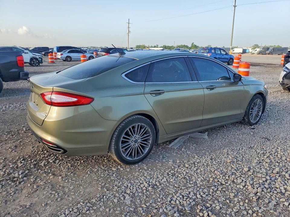 Photo 3 from auction – 2013 FORD FUSION with VIN 3FA6P0H98DR166674