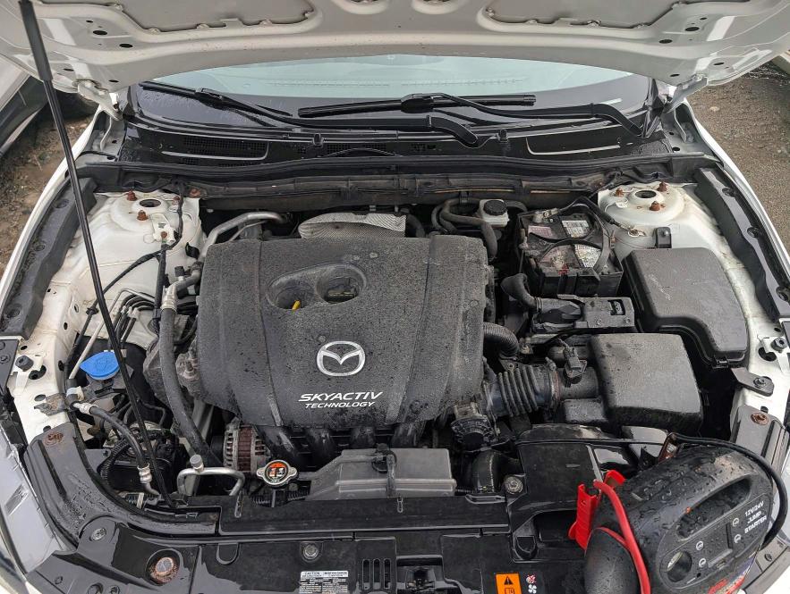 Photo 7 from auction – 2018 MAZDA 3 with VIN JM1BN1V78J1180460