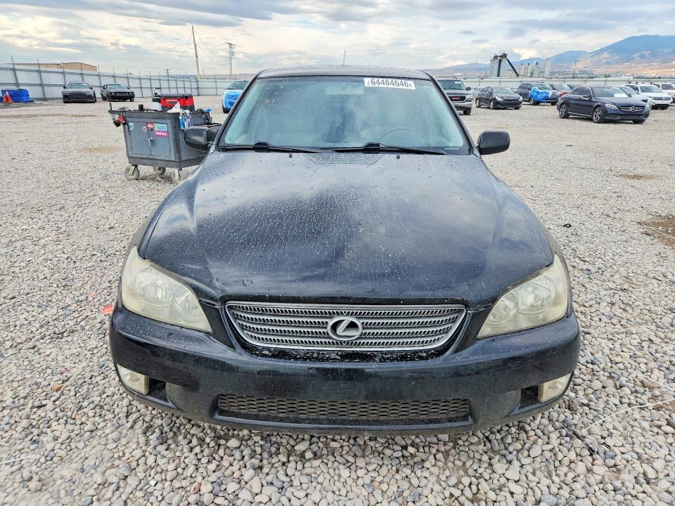 Photo 5 from auction – 2001 LEXUS IS with VIN JTHBD182610017524