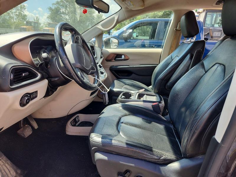 Photo 7 from auction – 2017 CHRYSLER PACIFICA with VIN 2C4RC1BG9HR511464