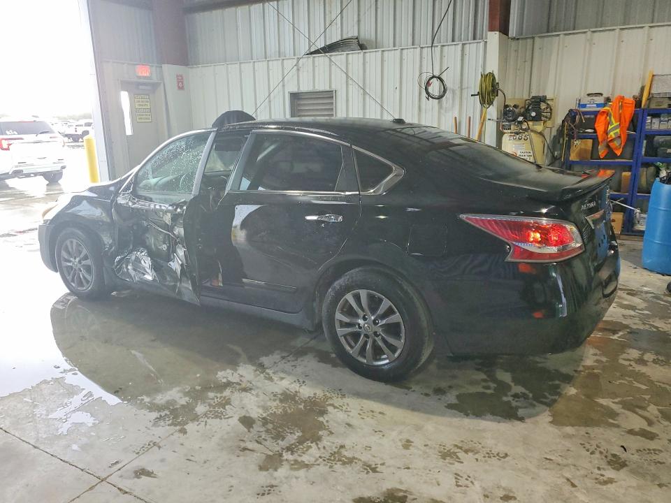 Photo 2 from auction – 2015 NISSAN ALTIMA with VIN 1N4AL3AP4FC571903