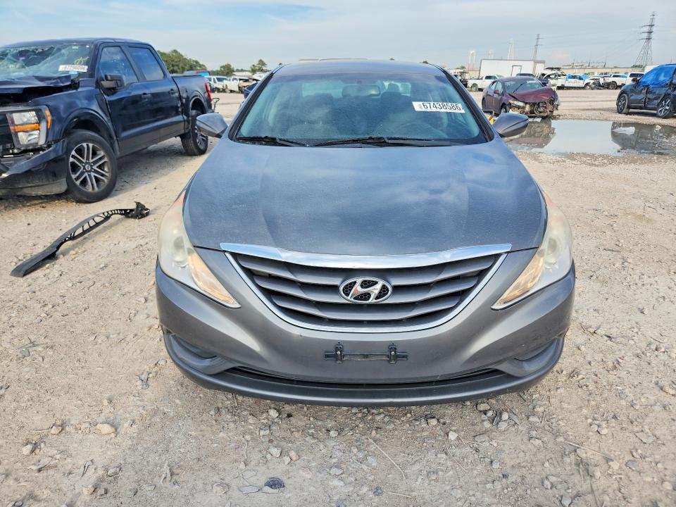 Photo 5 from auction – 2013 HYUNDAI SONATA with VIN 5NPEB4AC7DH712773