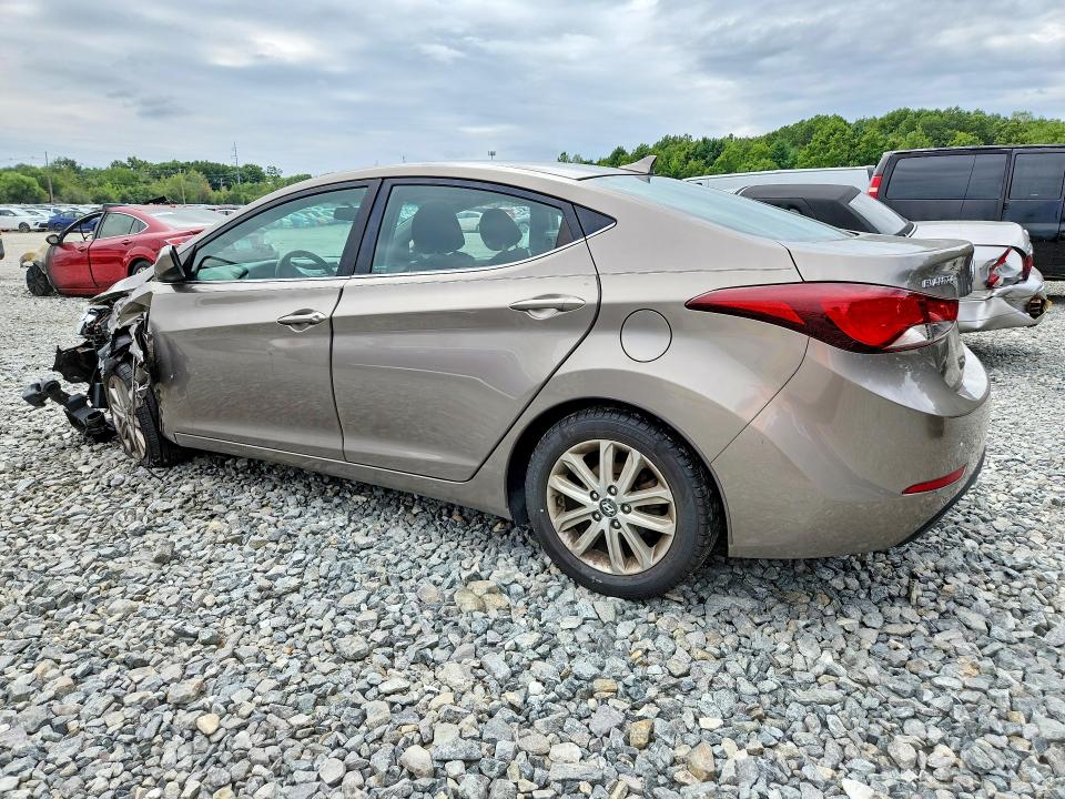 Photo 2 from auction – 2015 HYUNDAI ELANTRA with VIN 5NPDH4AE7FH574036