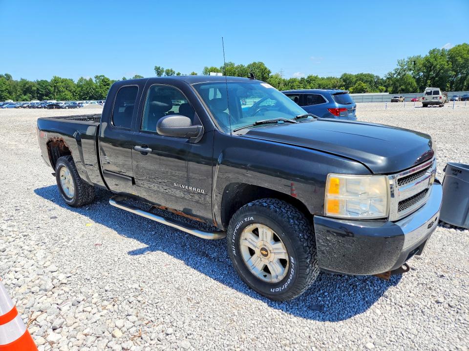 Photo 4 from auction – 2010 CHEVROLET SILVERADO with VIN 1GCSKSE38AZ127108