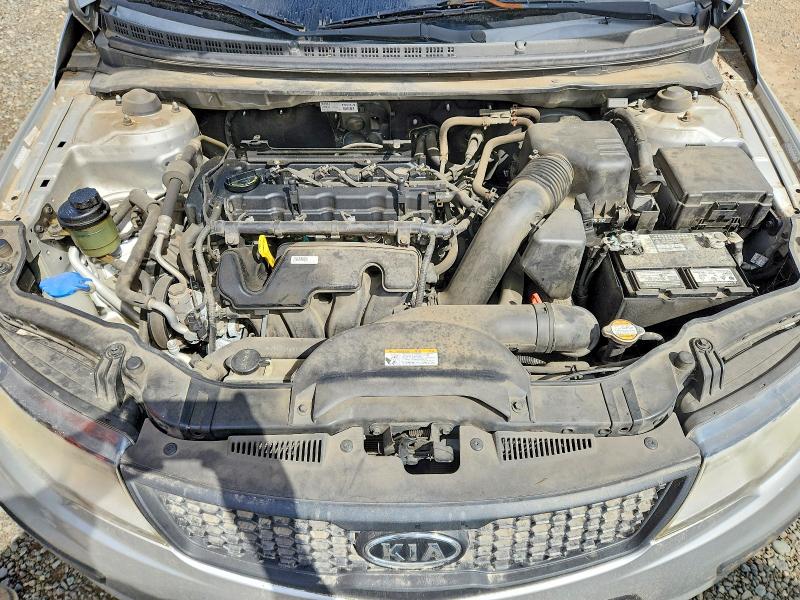 Photo 11 from auction – 2010 KIA FORTE with VIN KNAFU6A27A5258213
