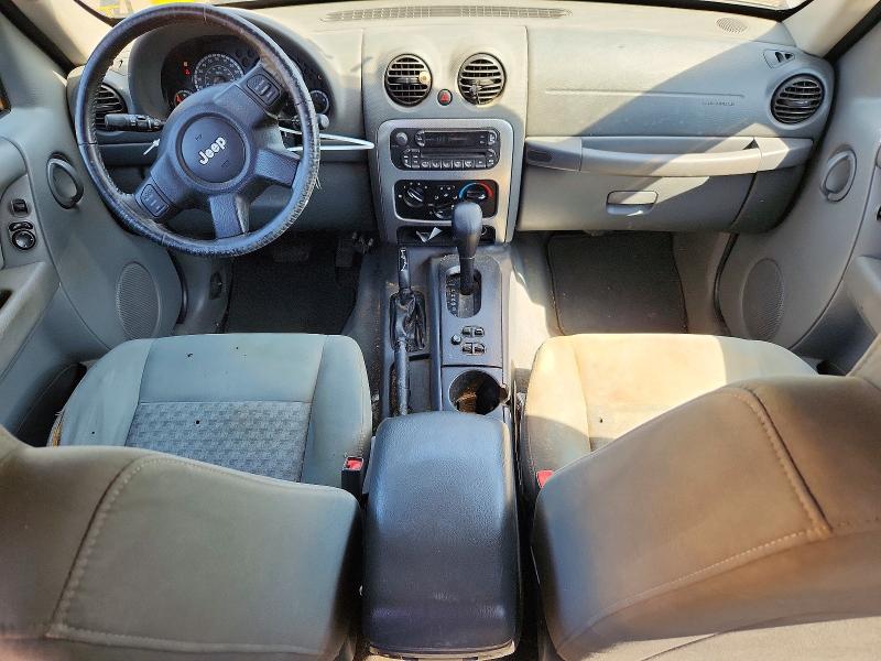 Photo 8 from auction – 2006 JEEP LIBERTY with VIN 1J4GL48K86W213006