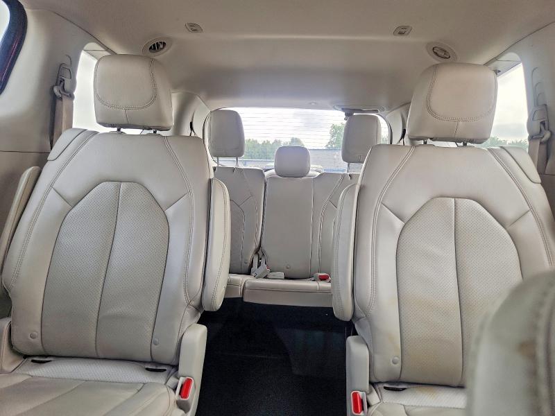 Photo 10 from auction – 2017 CHRYSLER PACIFICA with VIN 2C4RC1EG7HR659852