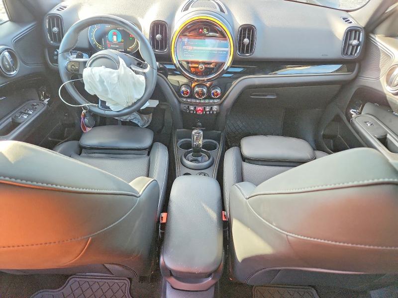 Photo 8 from auction – 2023 MINI COOPER with VIN WMZ53BR05P3P84003