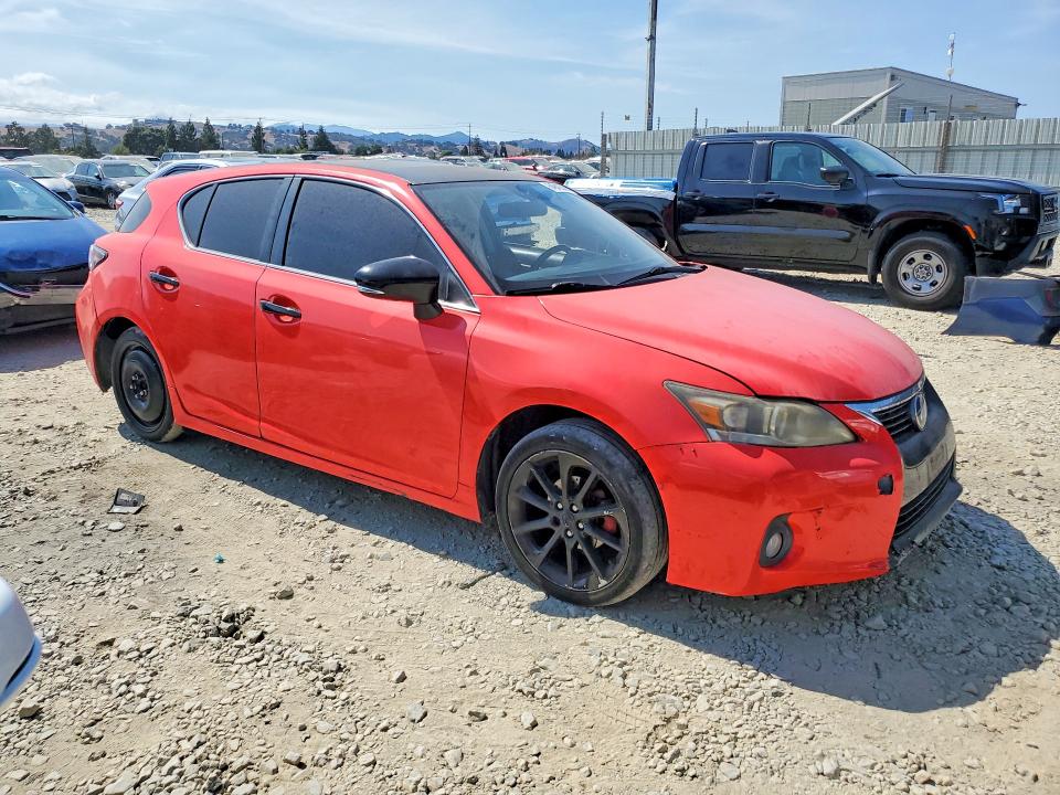 Photo 4 from auction – 2013 LEXUS CT with VIN JTHKD5BH7D2130573